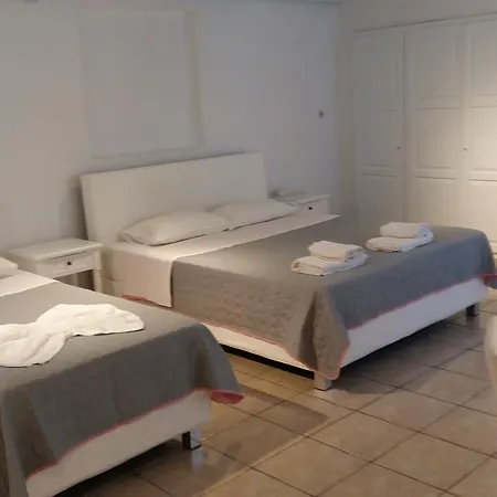 Kavaki Guest house 2*