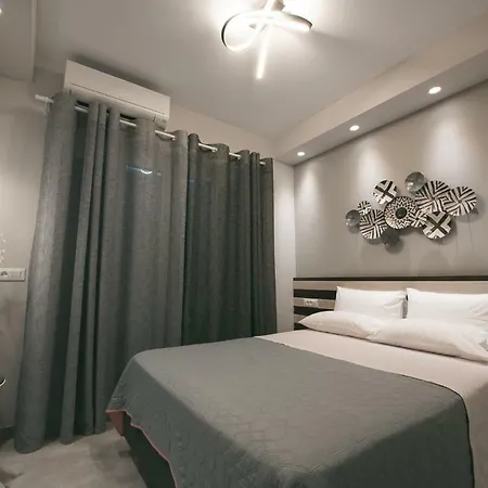Kavaki Guest house 2*